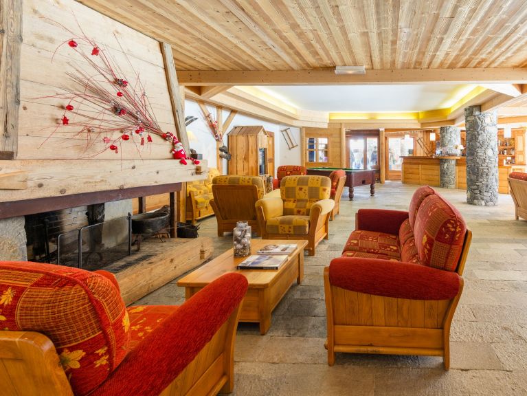 Chalet-apartment Le Hameau du Rocher Blanc with sleeping corner