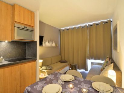 Apartment Themis-2