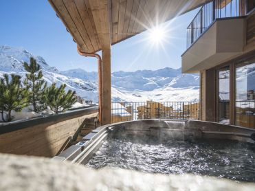 Premium Selection: Luxury accommodation for your ski holiday