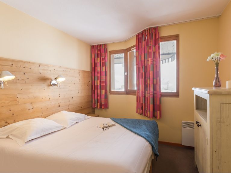 Apartment L'Ours Blanc with sleeping corner