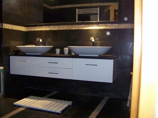 Chalet Leslie Alpen with sauna and whirlpool bath