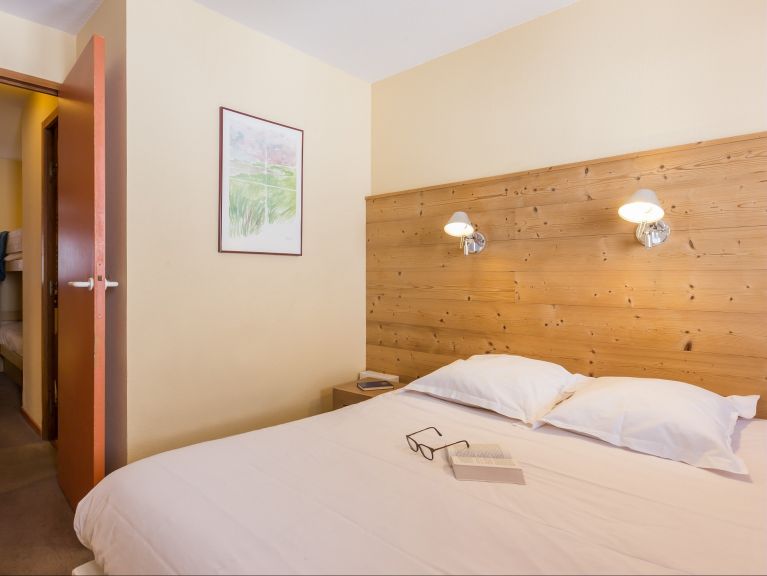 Apartment L'Ours Blanc with sleeping corner