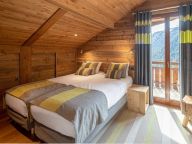 Chalet Dormeur with sauna and outdoor whirlpool, Sunday to Sunday-8