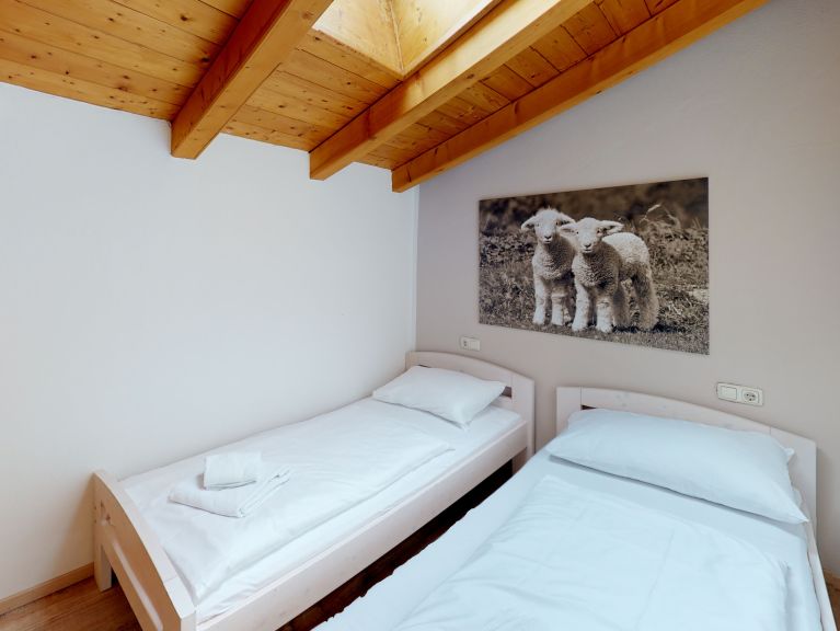 Chalet Edelweiss am See Whole building, incl. collective kitchen and dining room
