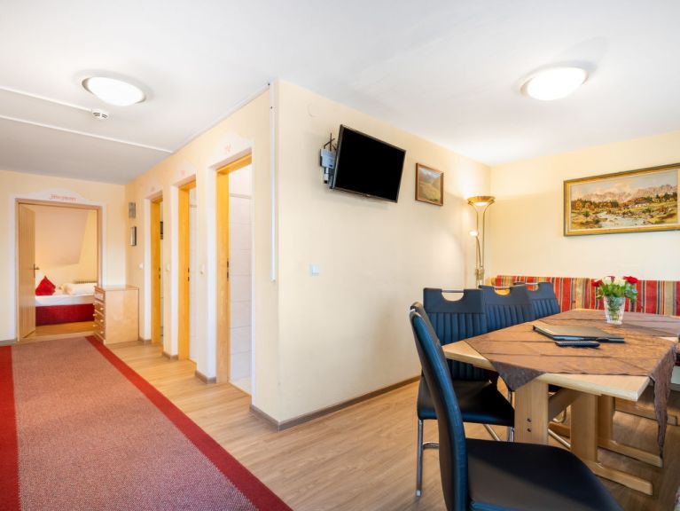 Chalet-apartment Rosa