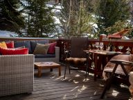 Chalet Le Hameau des Marmottes with family room and sauna-49