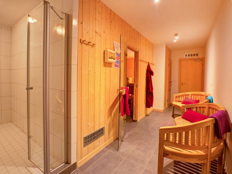 Chalet Julia with private sauna