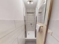 Chalet Edelweiss am See Combi, 4 apt. including communal kitchen/dining area-52
