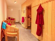 Chalet Julia with private sauna-18