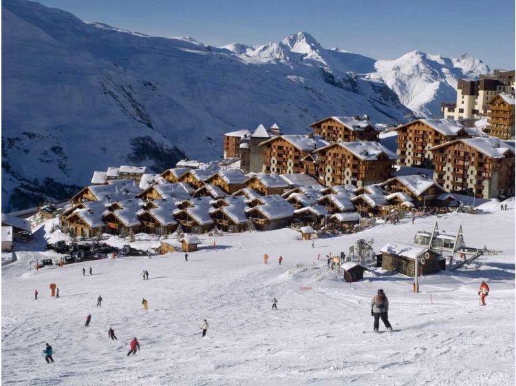Ski village Affordable winter sport village with a diversified ski area-1