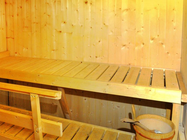 Chalet Balcon du Paradis + Piccola Pietra, with two sauna's and whirlpool