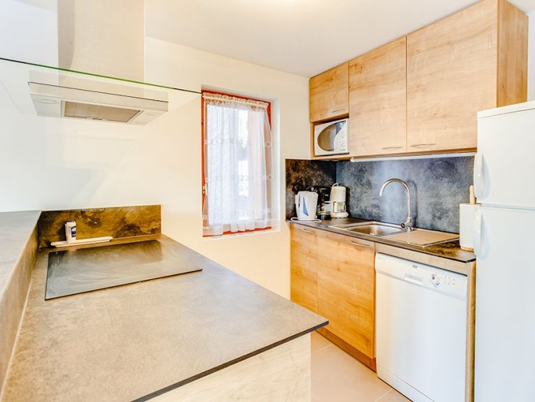 Chalet Les Violettes with private sauna