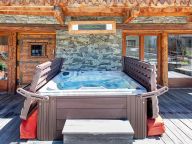 Chalet Père Marie with outdoor whirlpool and sauna-24