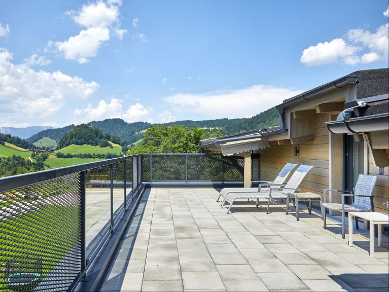 Apartment Kristall Plaza Niederau Penthouse with fire place and private sauna