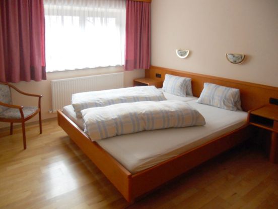 Apartment Beim Brunnen-3