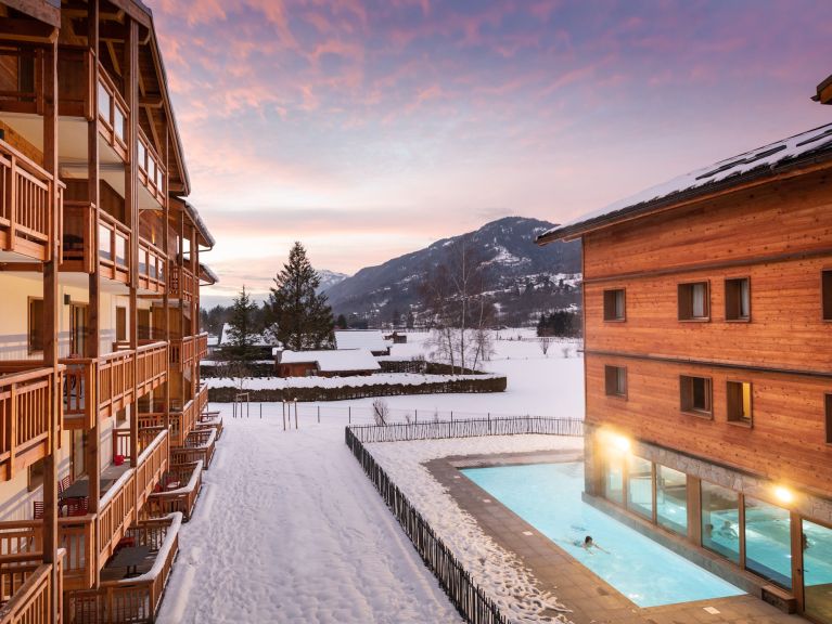 Apartment Club MMV Samoëns Village mountain view