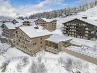 Apartment Club MMV Les Chalets des Cimes south facing balcony-40