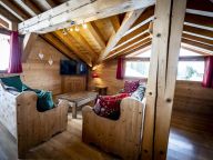 Chalet du Cocoon Pierra Menta 2 with sauna and shared outdoor hot tub-13