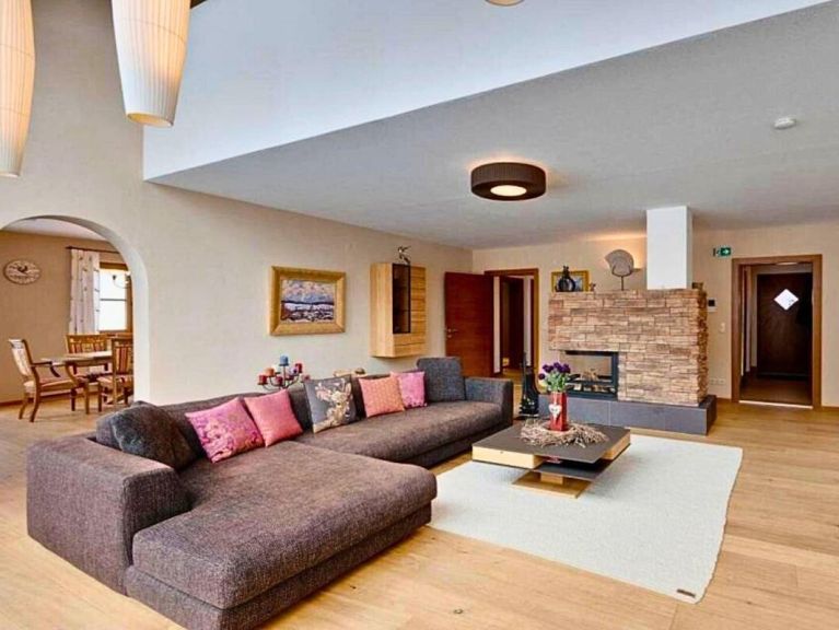 Chalet Anna Maria catering included