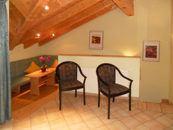 Apartment Beim Brunnen two floors