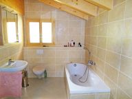 Chalet Chaud with private sauna-10