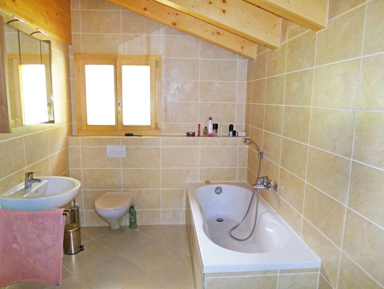 Chalet Chaud with private sauna