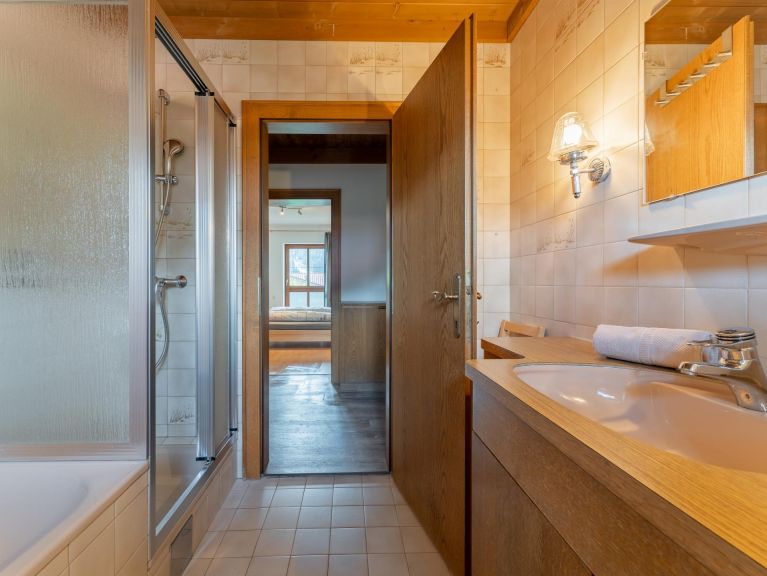 Chalet Tetteroo Sunday to Sunday