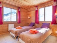 Chalet de Bettaix Ski Royal with sauna and whirlpool-13