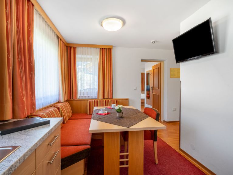 Chalet-apartment Rosa