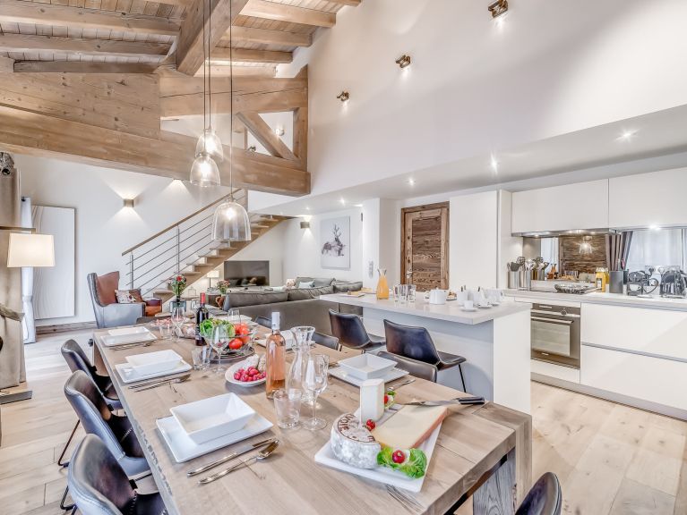 Chalet-apartment Eagle Lodge with whirlpool