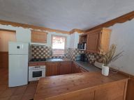 Chalet-apartment Des Neiges with sauna-4