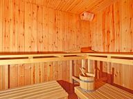 Chalet de Claude with private sauna-19