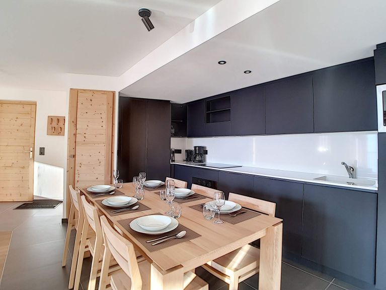 Chalet-apartment Chalet 2000 with outdoor whirlpool