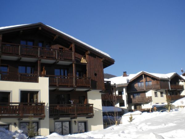 Chalet-apartment Les Fermes Emiguy with sleeping corner