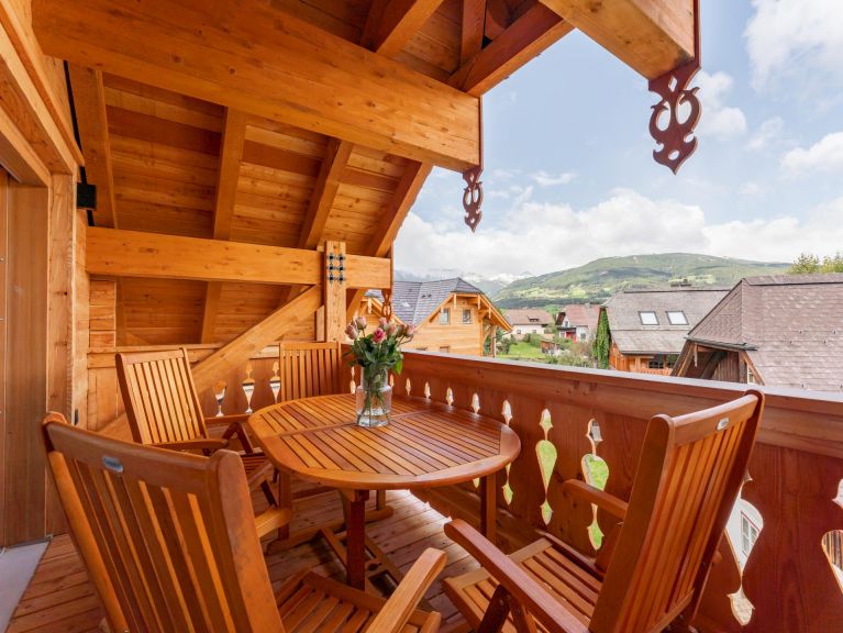 Apartment AlmApART 8-3 / Penthouse