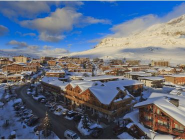 Ski village: Alpe d'Huez-1