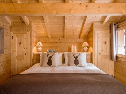 Chalet Grand Coeur with whirlpool, Sunday to Sunday-2