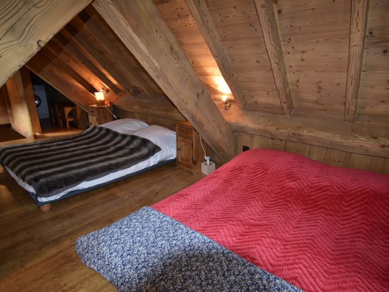 Chalet-apartment Clovis with private sauna