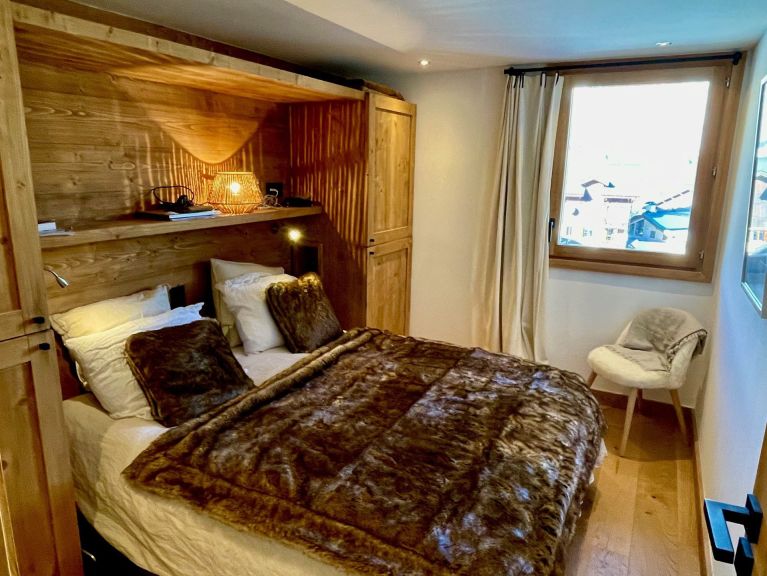 Chalet Caseblanche Felicita with wood stove and outdoor whirlpool