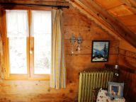 Chalet Le Vieux catering included and private sauna-16