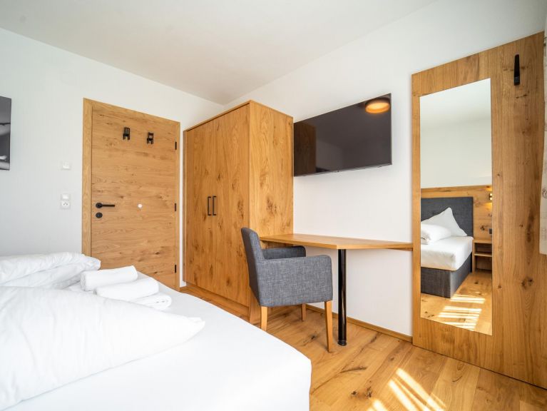 Chalet-apartment Pettneu Top 2