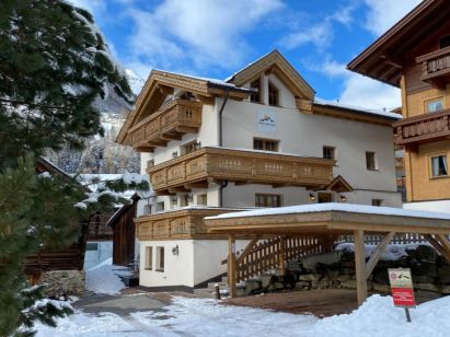 Chalet-apartment Alpine Lodge-1