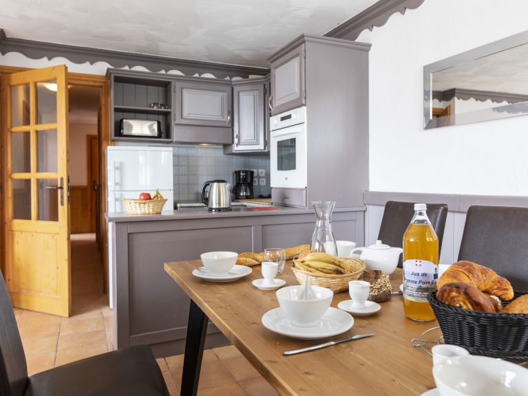 Chalet-apartment Chalet des Neiges - Plein Sud renovated