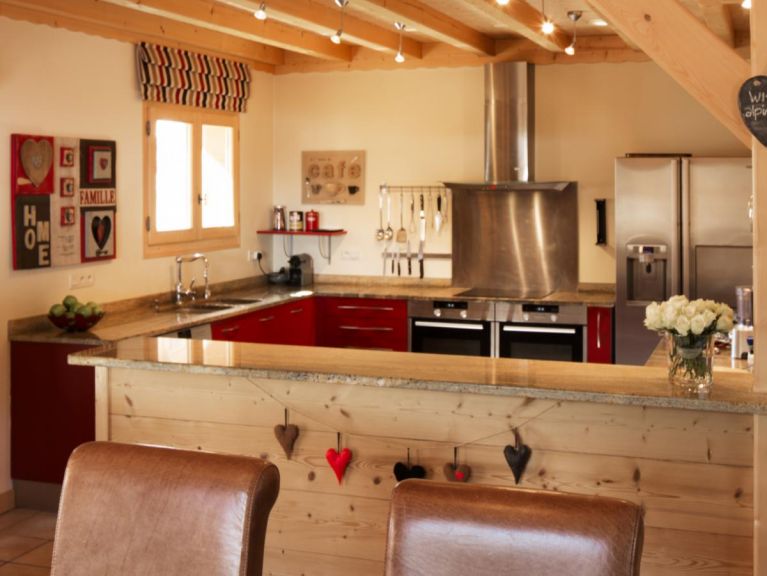 Chalet Grand Coeur with whirlpool, Sunday to Sunday