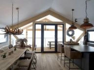 Chalet Reiteralm with outdoor hot tub-14