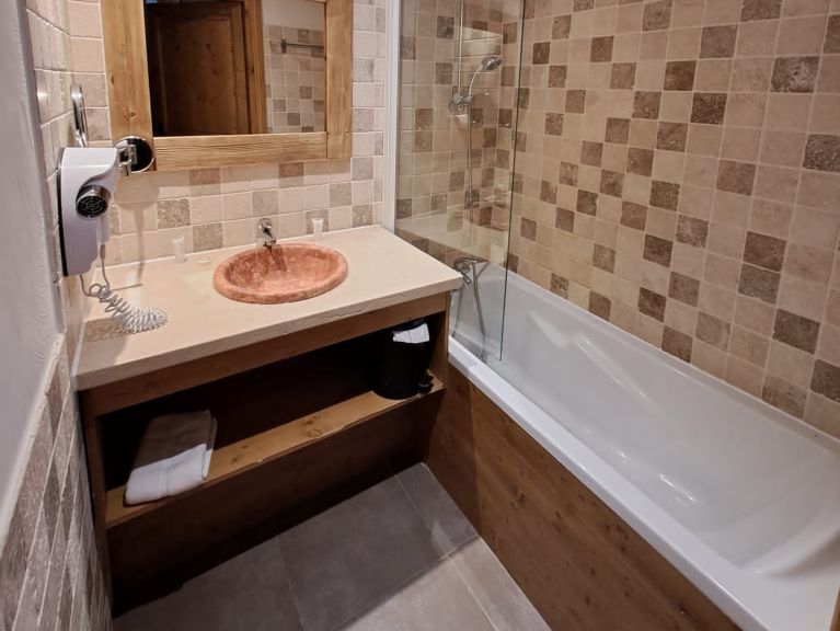 Chalet-apartment La Cime des Arcs with cabin