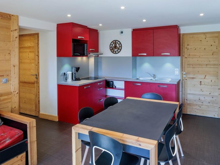 Apartment Backgammon