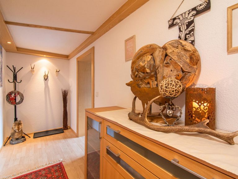 Apartment Tenndl