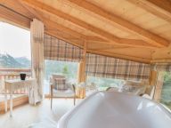 Chalet Le Joyau des Neiges with sauna and whirlpool-12