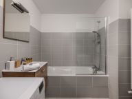 Apartment Le 360 no. 16, Sunday to Sunday-11